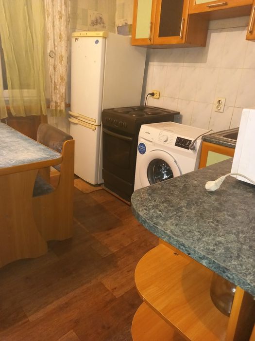 Сдам 4 комнатную квартиру суточно Гагарина,62