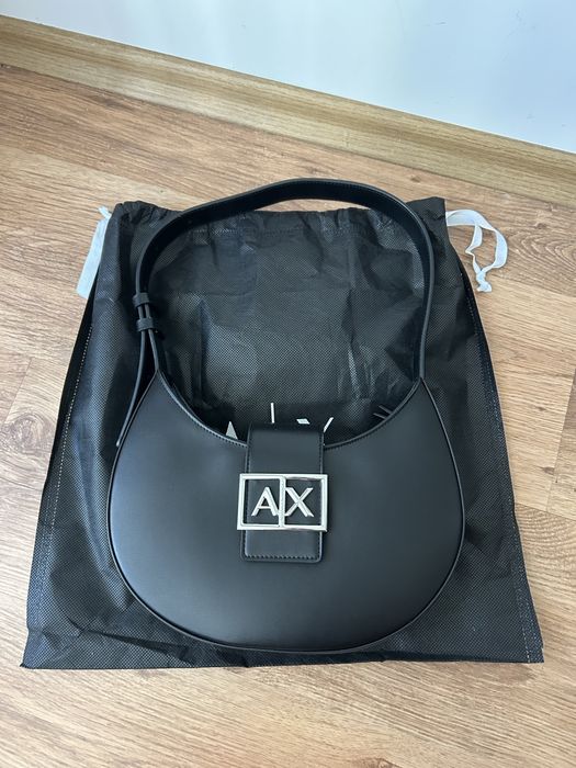 Armani Exchange (A|X) дамска чанта – черна