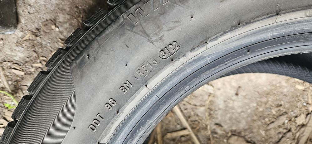 Pirelli 225/55/16