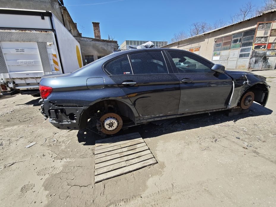 BMW  F10 M5  на части yedek parça