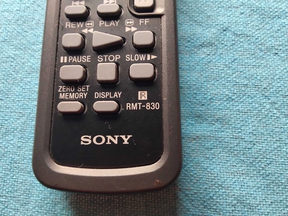 оригинално дистанционно управление за цифрови видеокамери на Сони