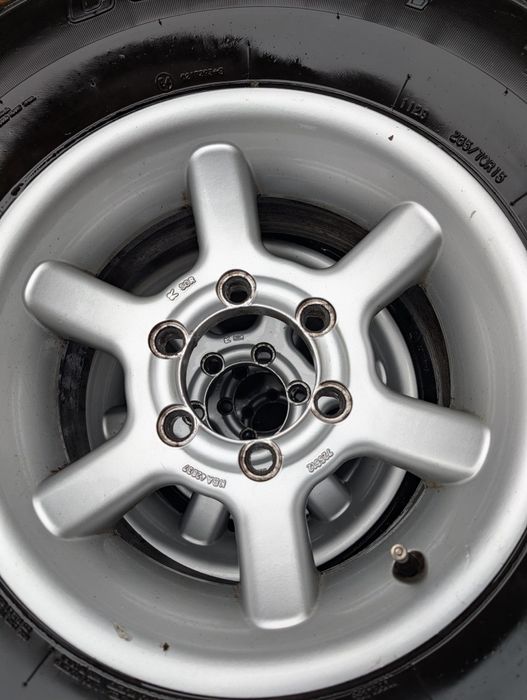 Комплект зимни гуми 5бр за Мицубиши L 200 и Padjero