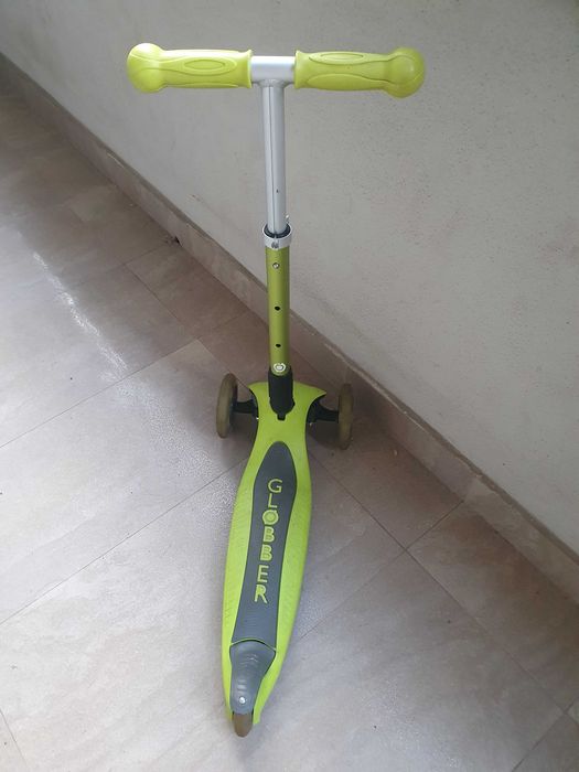 Продавам детска тротинетка Globber