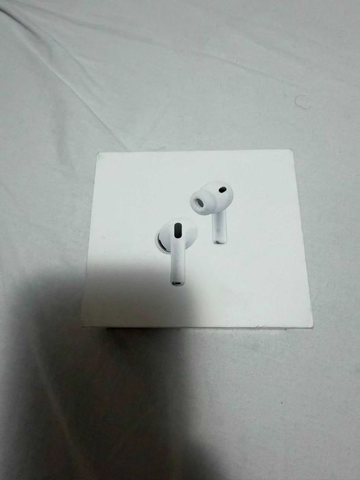 Vând Apple AirPods Pro 3 – ANC, USB-C, Sigilate