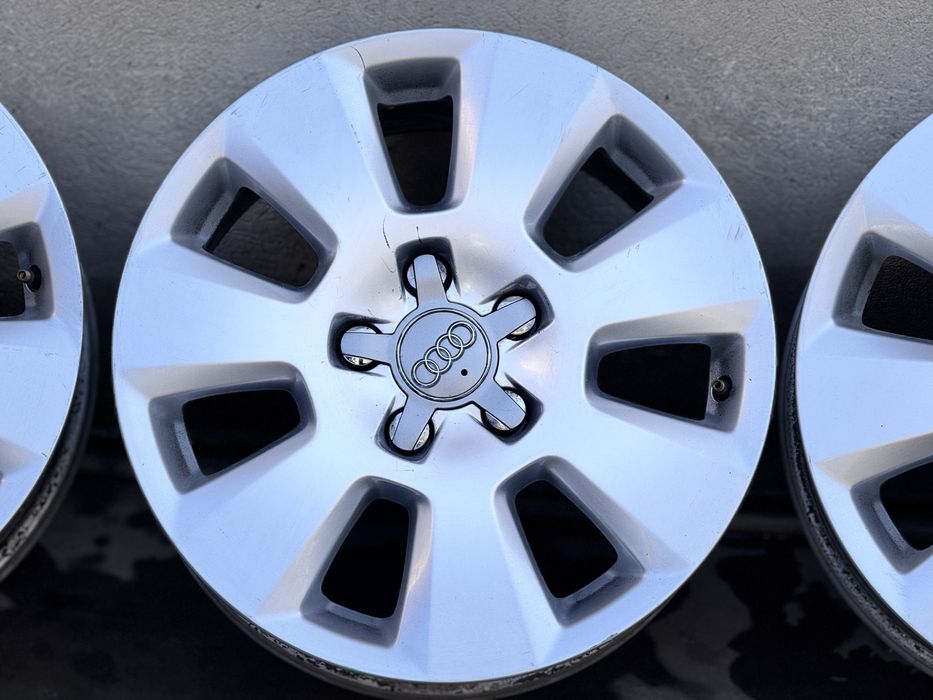 4бр ал Audi A4/A6/ 16цола оригинални