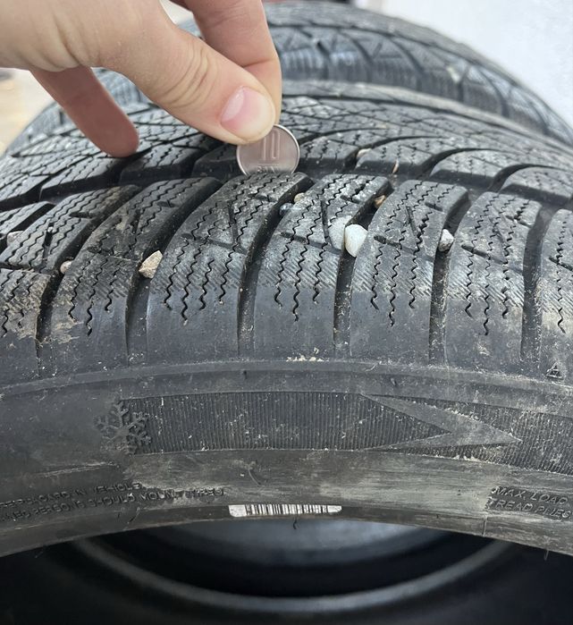 2 Anvelope iarna TRIANGLE 225/45R17 XL