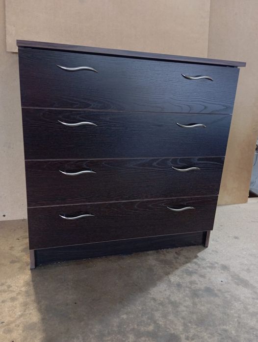 Продам новый комод