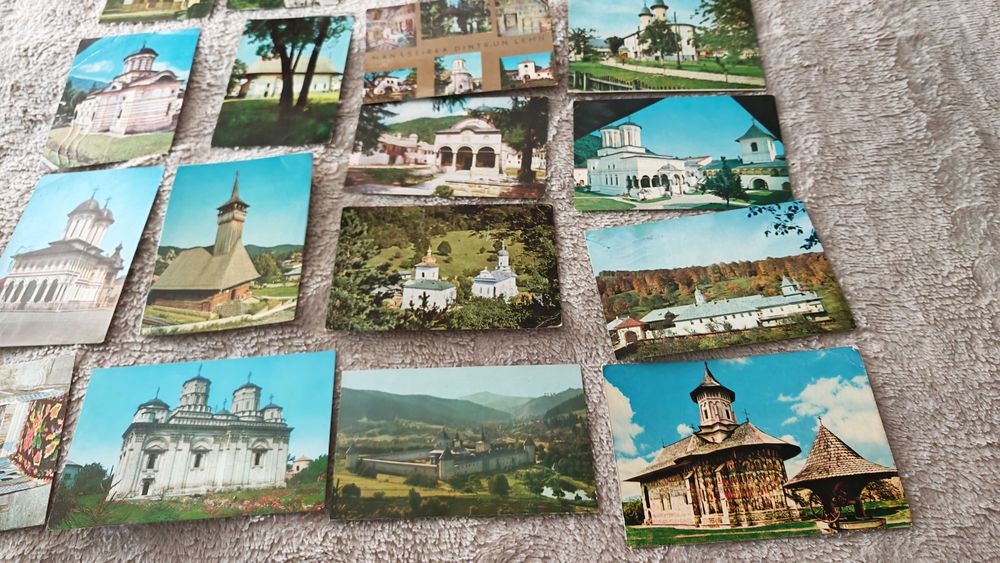 lot 18 cărți postale : Mănăstiri din România, circulate și necirculate