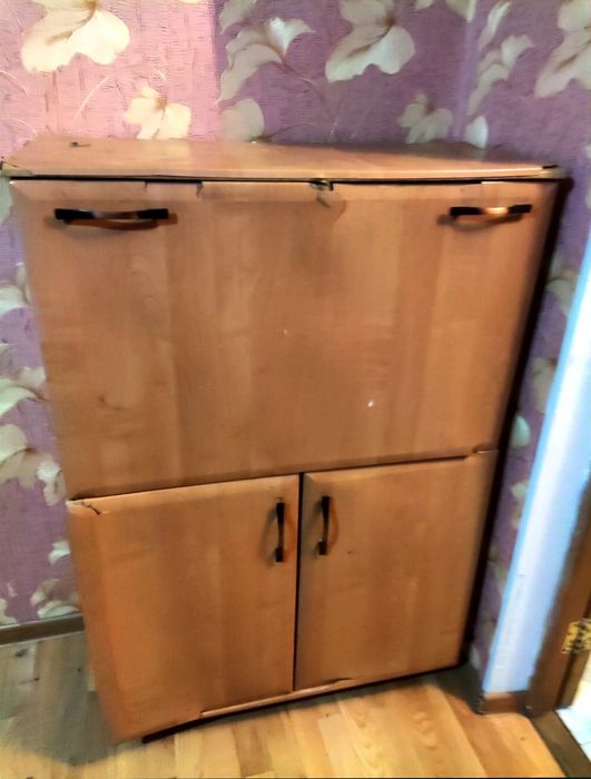 Шкафы, комод с доставкой все за 9тыс
