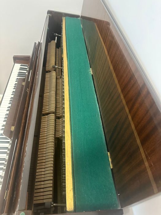 Пианино (фортепиано) Элегия