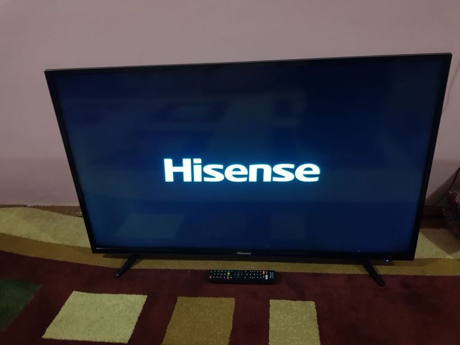 43 Hisense Smart Tv Sotiladi