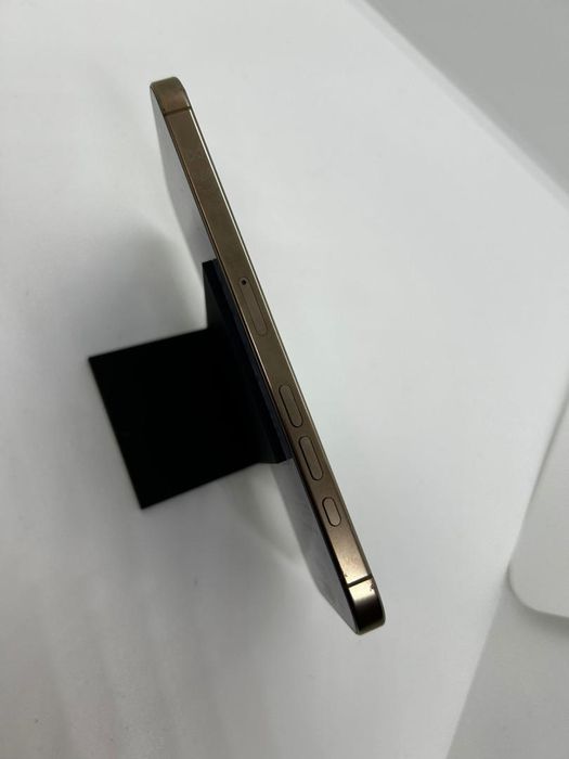 Apple iPhone 16 Pro Max, 256GB, 5G, Desert Titanium, 95% -D-