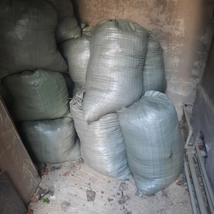 Чернозем.  Таза көң