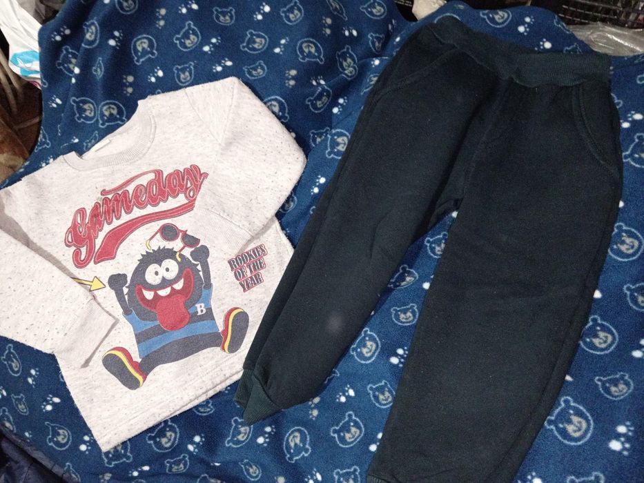 Много запазени дрехи