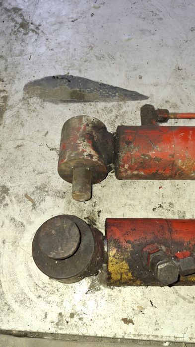 Гидровлические целиндры.