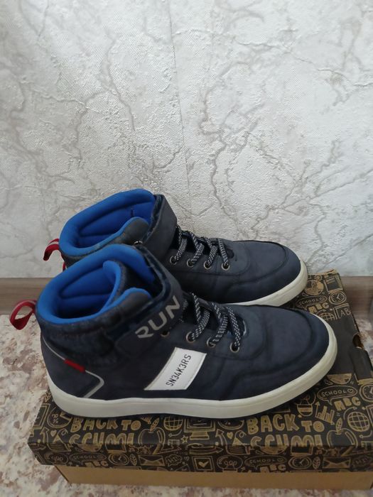 Ботинки на мальчика