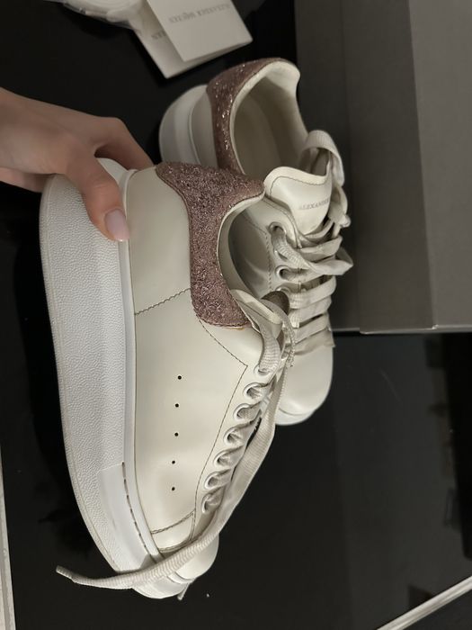 Adidasi Alexander McQueen