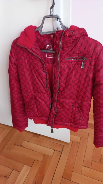 Спортно яке червено дамско