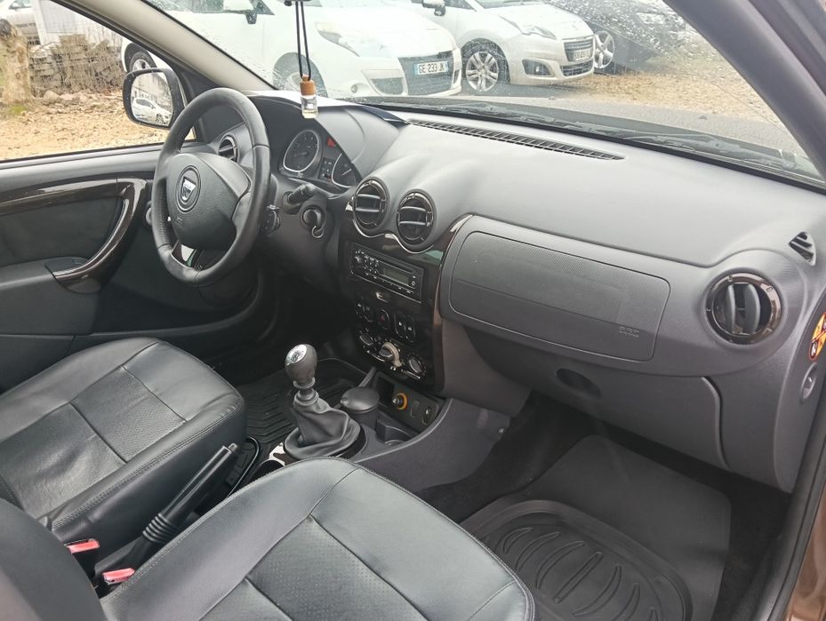 DACIA Duster 2011 — imagine 5