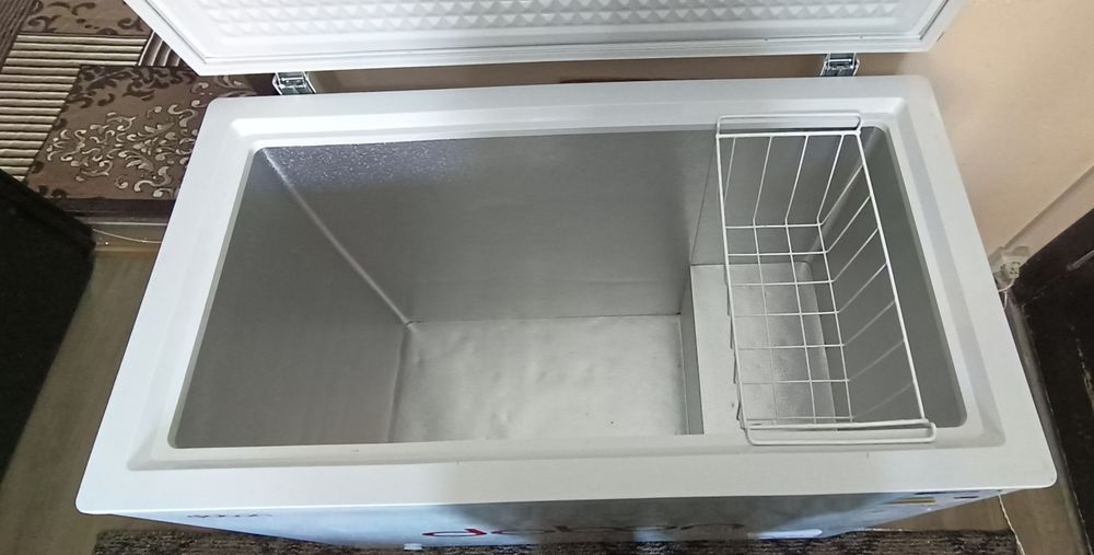 Морозильник DOBON