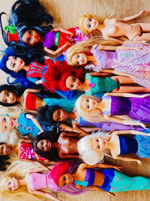 Lot păpuși stare buna