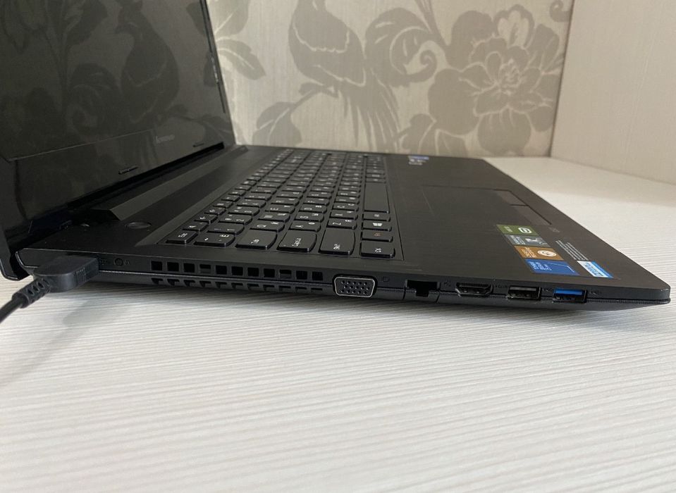 Ноутбук core-7 Игра