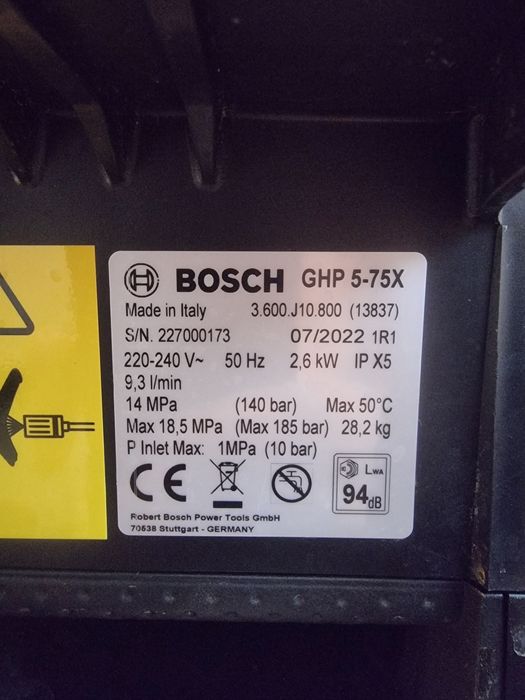 Vand aparat de spalat cu presiune Bosch professional