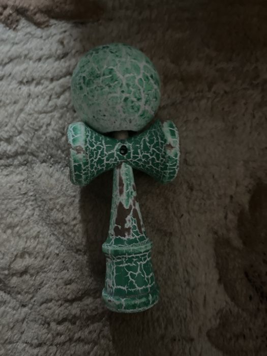 Kendama fara ata