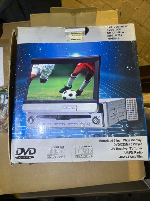 Продам автомагнитола ,с экраном