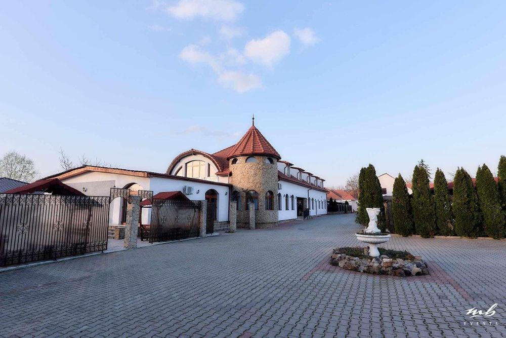 Afacere la cheie sala de evenimete restaurant