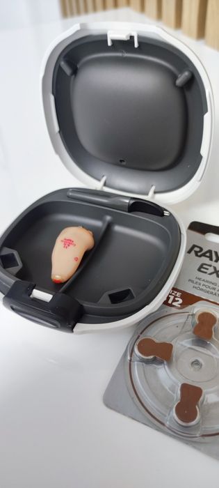 Apara auditiv/Proteză   Audika