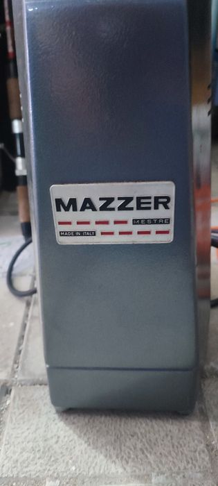 Професионална кафемашина Mazzer