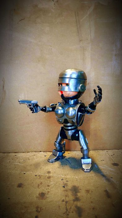 Robocop-ша вторая жизнь.