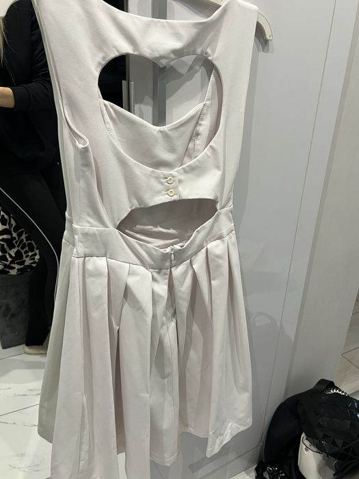 Дамски рокли различни модели