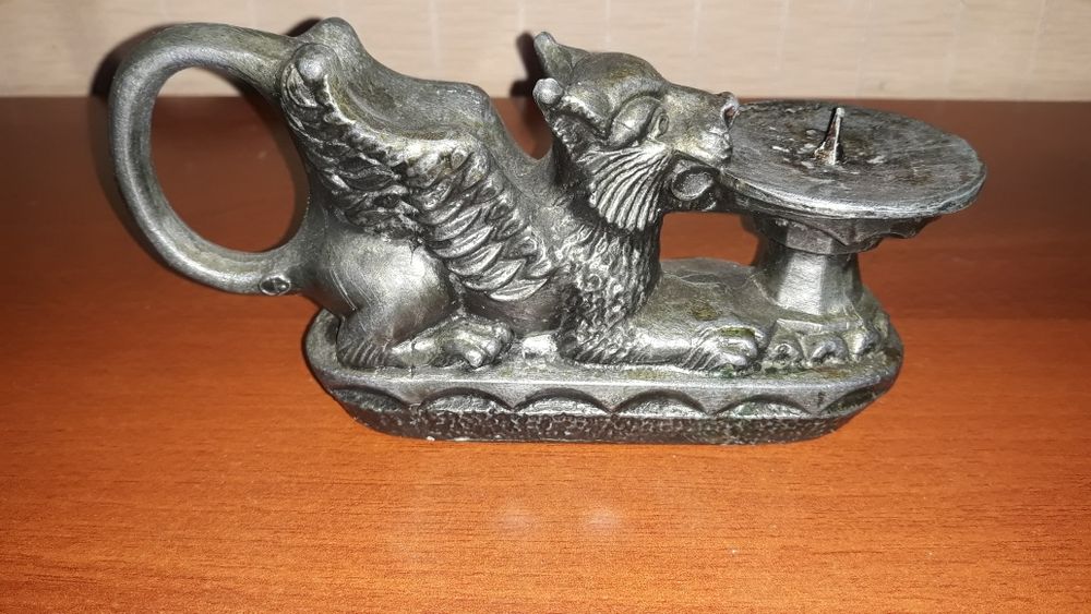 Подсвечники грифон и скорпион