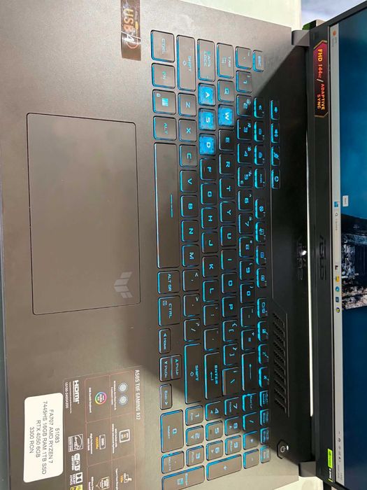 Laptop Asus TUF Gaming A17 FA707 AMD Ryzen 7 7445HS 16GB 1TB SSD RTX 4050 6GB