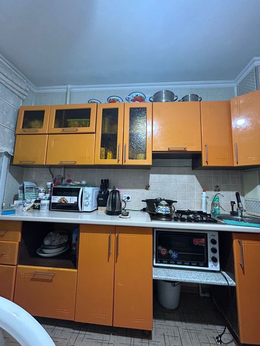 Продаю кухонный гарнитур