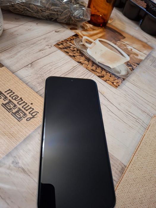 Huawei Pura80 Pro в гаранция до 01. 10.2027