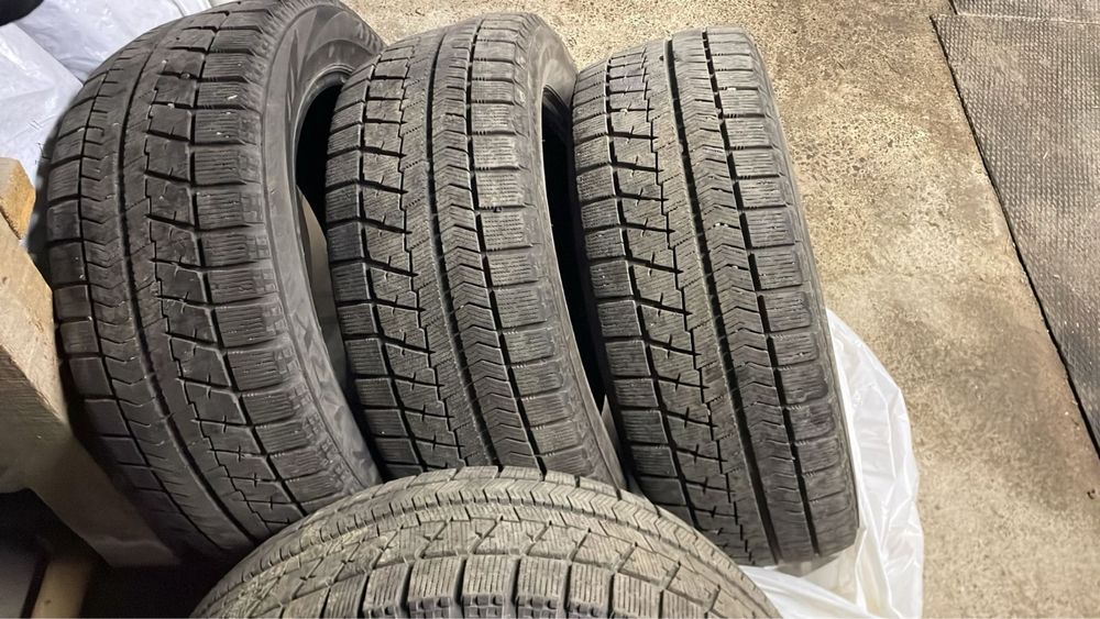 Шины комплект R17