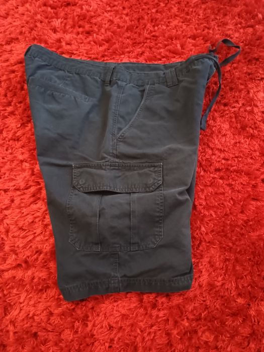 Pantaloni scurti bleumarin 50