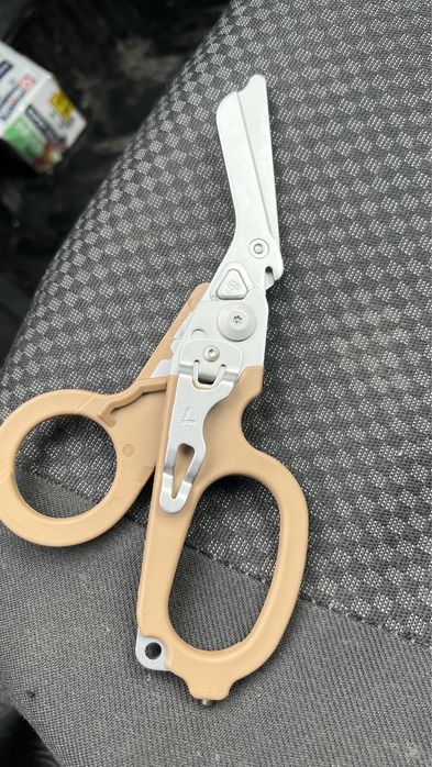 Leatherman Raptor  Мультитул коричневый