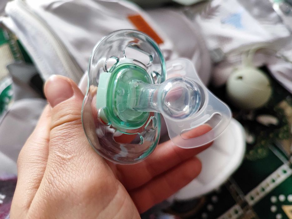 Marsupiu Bebelusi Ergonomic cu Scaunel 0-36 Luni, 4 Accesorii Incluse