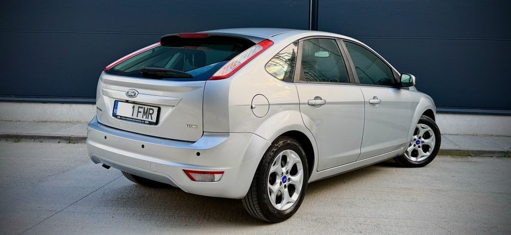 Ford Focus 1.8 TDCI HATCHBACK 
Nivel de Echipare “TITANIUM”