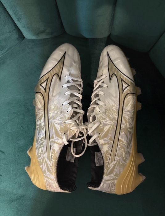 Ghete de fotbal Mizuno Alpha Made in Japan FG