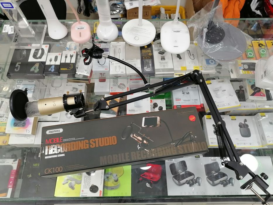 Держатель для микрофона с поп фильтром крепление сотового пантограф