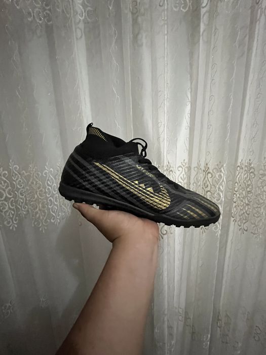 44-razmer Sarakanoshka sotiladi