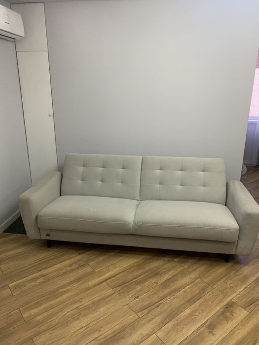 Продам диван в хорошем  состоянии