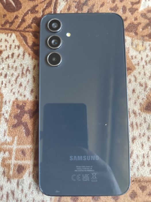 Vând urgent telefon Samsung