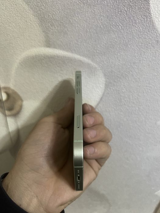 Iphone 12 mini sotiladi