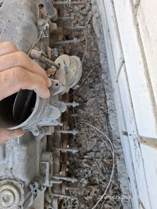 Продою автозапчасти